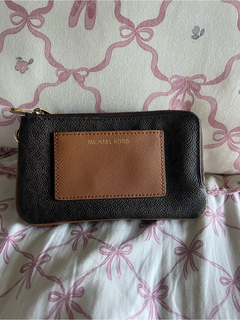 Michael Kors wristlet